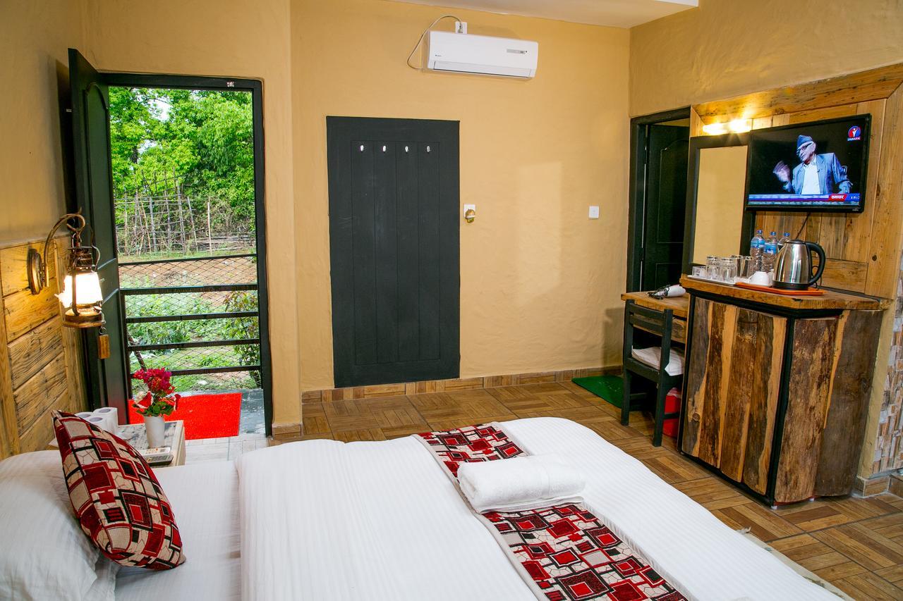 Hotel Tourist Residency Pokhara Exterior photo