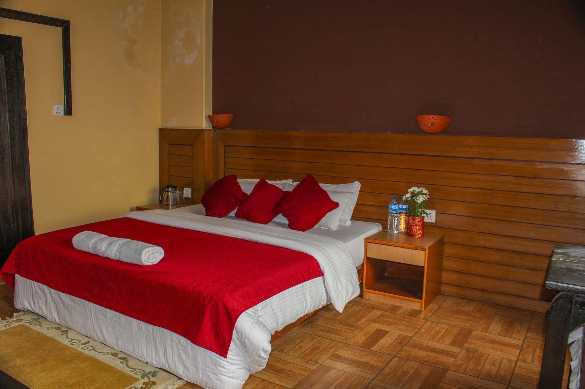 Hotel Tourist Residency Pokhara Exterior photo